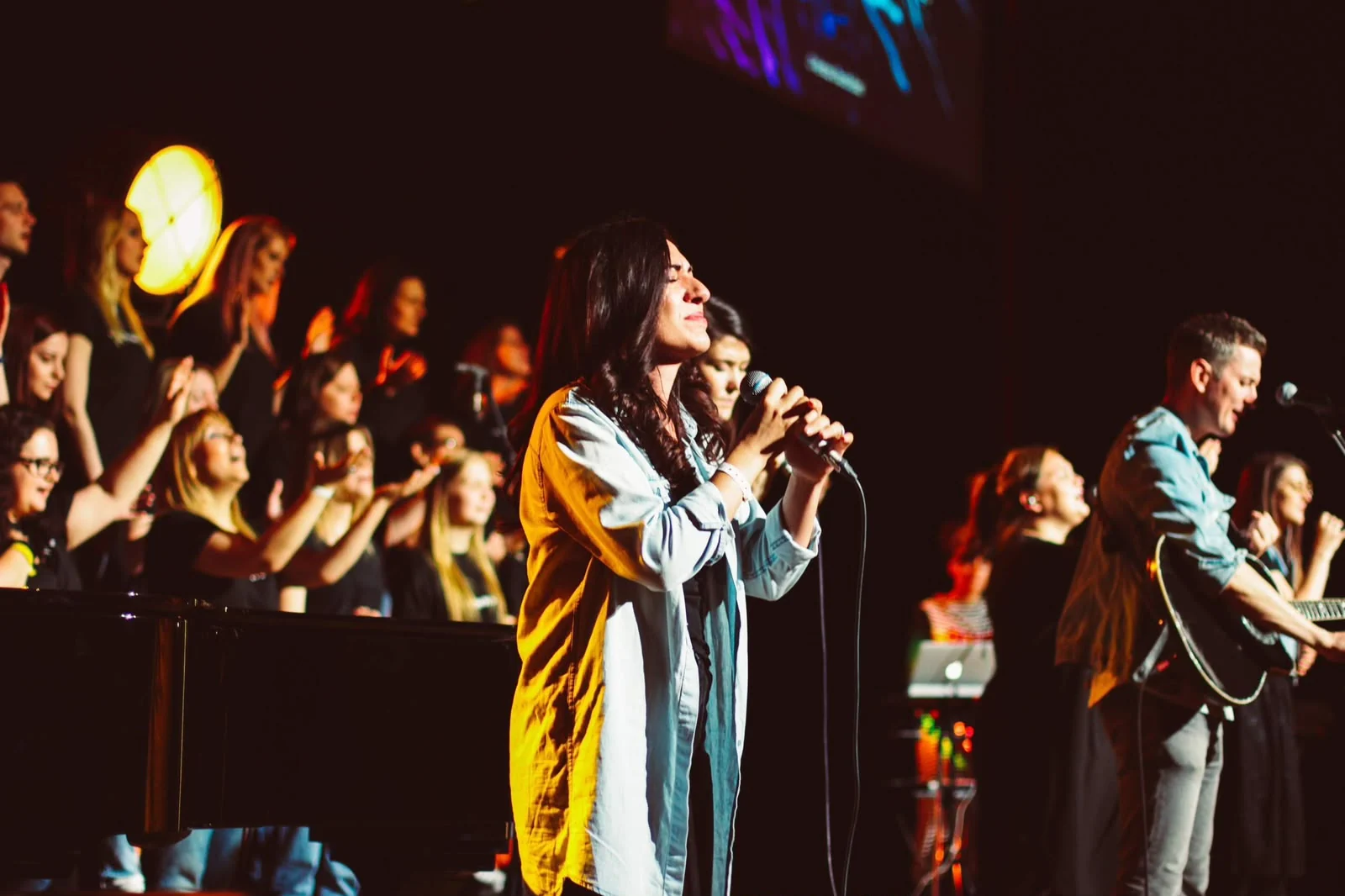 Nelli performing on stage